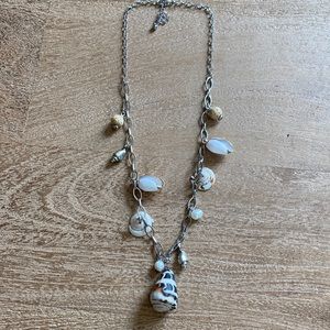 Shell necklace